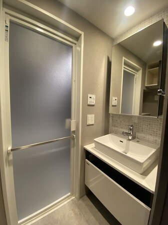 ライオンズミレス蔵前の物件内観写真